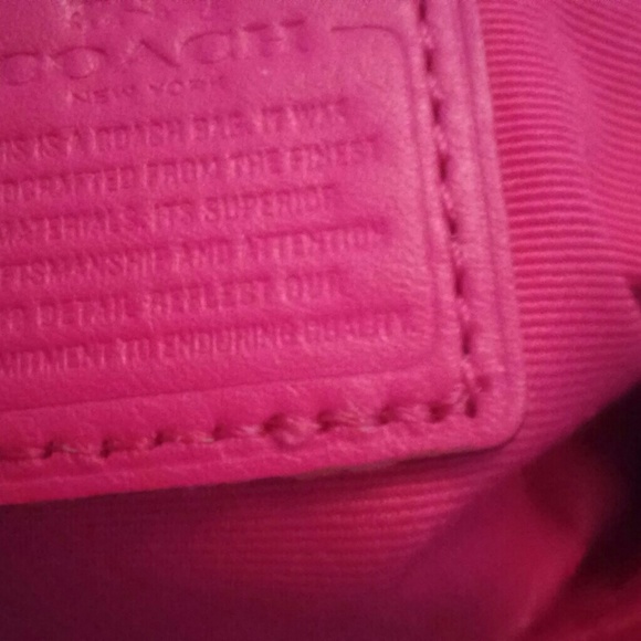 Handbag - Picture 4 of 5